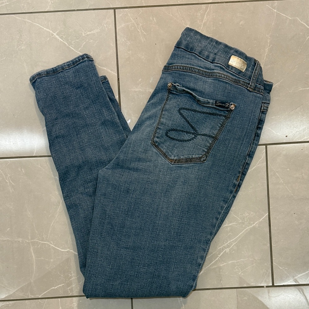 Seven7 Women's Classic Blue Skinny Jeans